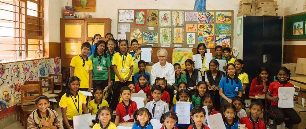 Art-workshop-with-visiting-